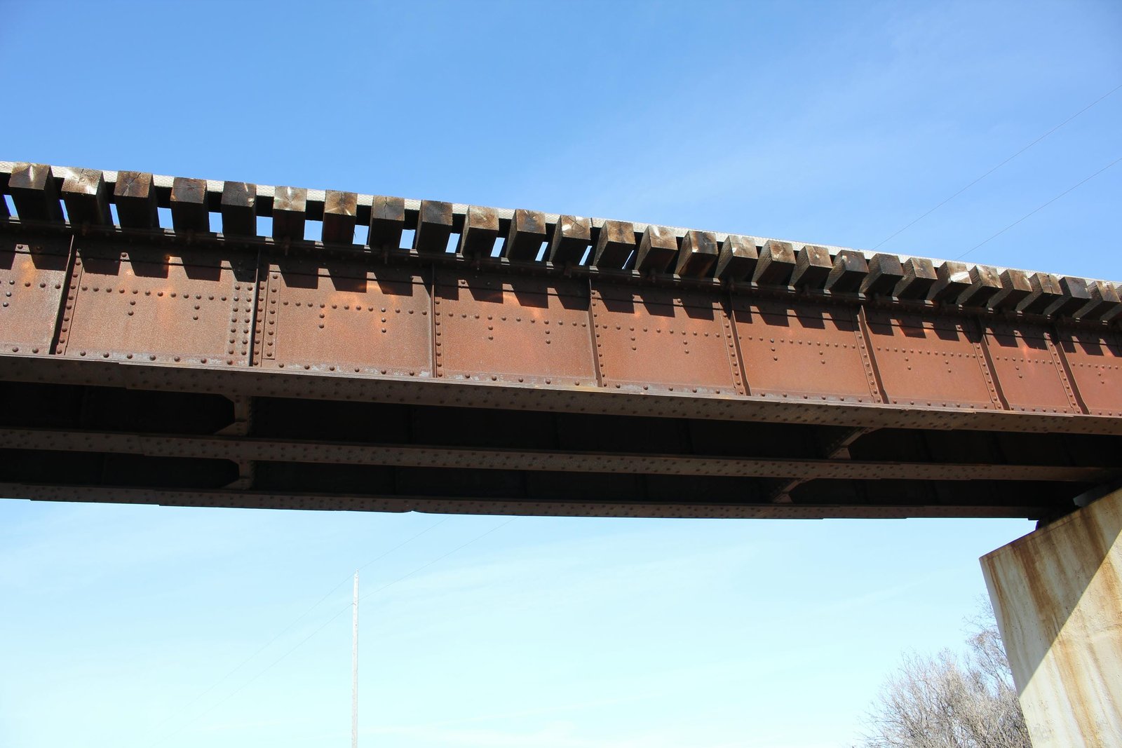 Girder detail